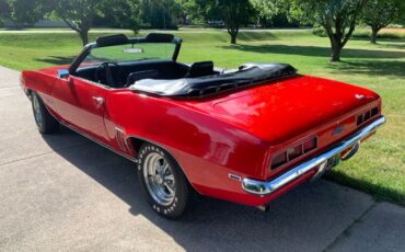 Unknown-Camaro-1969-Red-Black-Leather-7