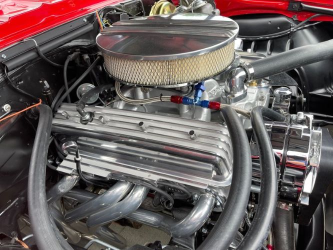 Unknown-Camaro-1969-Red-Black-and-White-Houn-14