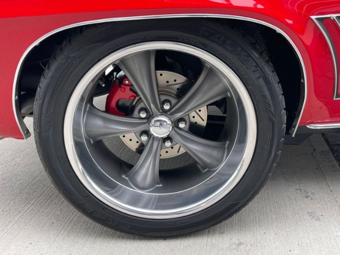 Unknown-Camaro-1969-Red-Black-and-White-Houn-26