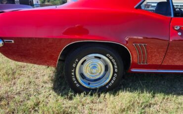 Unknown-Camaro-1969-Red-Black-and-White-Houn-4