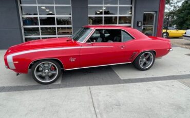Unknown-Camaro-1969-Red-Black-and-White-Houn-6