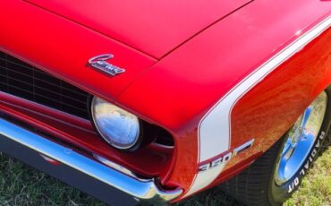Unknown-Camaro-1969-Red-Black-and-White-Houn-7