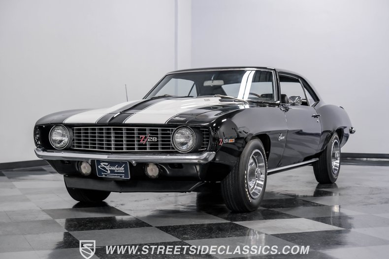 Unknown-Camaro-1969-Tuxedo-Black-Black-14