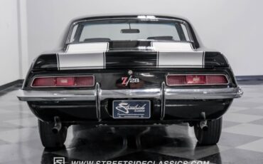 Unknown-Camaro-1969-Tuxedo-Black-Black-17