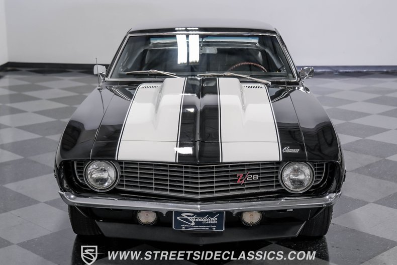 Unknown-Camaro-1969-Tuxedo-Black-Black-26