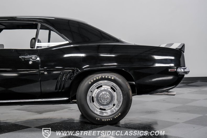 Unknown-Camaro-1969-Tuxedo-Black-Black-7