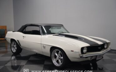 Unknown-Camaro-1969-White-Black-ampamp-White-Ho-10