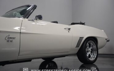 Unknown-Camaro-1969-White-Black-ampamp-White-Ho-16