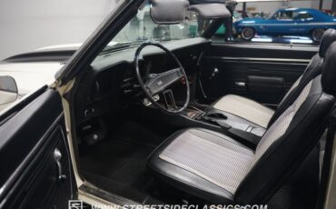 Unknown-Camaro-1969-White-Black-ampamp-White-Ho-3