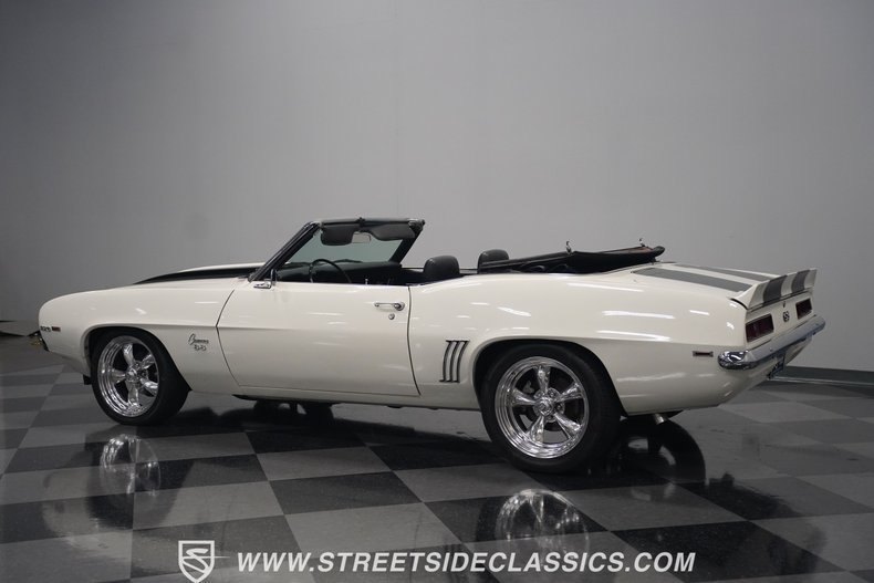 Unknown-Camaro-1969-White-Black-ampamp-White-Ho-31