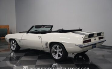 Unknown-Camaro-1969-White-Black-ampamp-White-Ho-32