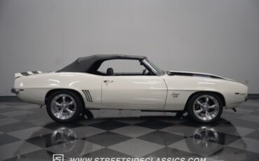 Unknown-Camaro-1969-White-Black-ampamp-White-Ho-34