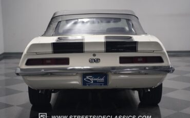 Unknown-Camaro-1969-White-Black-ampamp-White-Ho-37