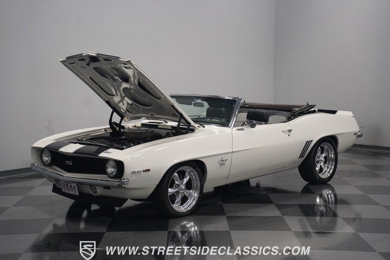 Unknown-Camaro-1969-White-Black-ampamp-White-Ho-41