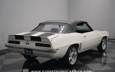 Unknown-Camaro-1969-White-Black-ampamp-White-Ho-42