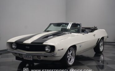 Unknown-Camaro-1969-White-Black-ampamp-White-Ho-5