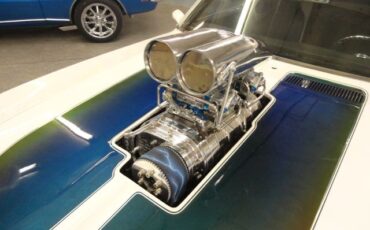 Unknown-Camaro-1969-White-Ecstasy-Pearl-WhiteBlackLeather-10