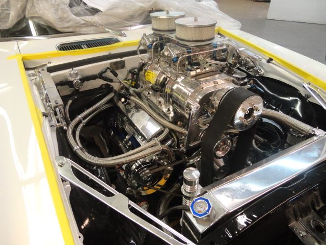 Unknown-Camaro-1969-White-Ecstasy-Pearl-WhiteBlackLeather-20