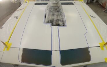 Unknown-Camaro-1969-White-Ecstasy-Pearl-WhiteBlackLeather-21