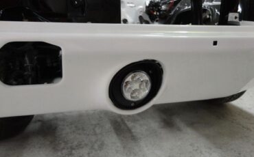 Unknown-Camaro-1969-White-Ecstasy-Pearl-WhiteBlackLeather-44