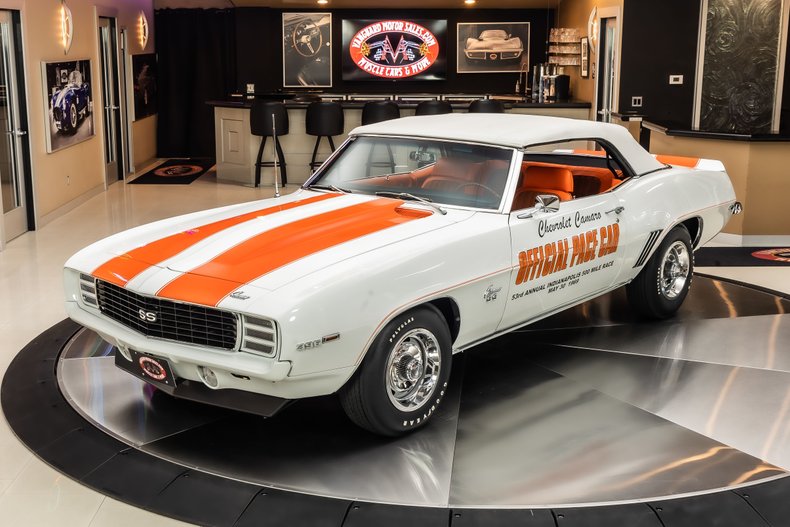Unknown-Camaro-1969-White-Orange-Houndstooth-11