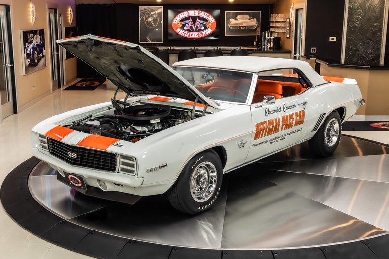 Unknown-Camaro-1969-White-Orange-Houndstooth-12