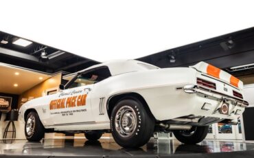 Unknown-Camaro-1969-White-Orange-Houndstooth-3