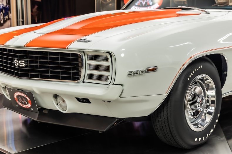 Unknown-Camaro-1969-White-Orange-Houndstooth-31