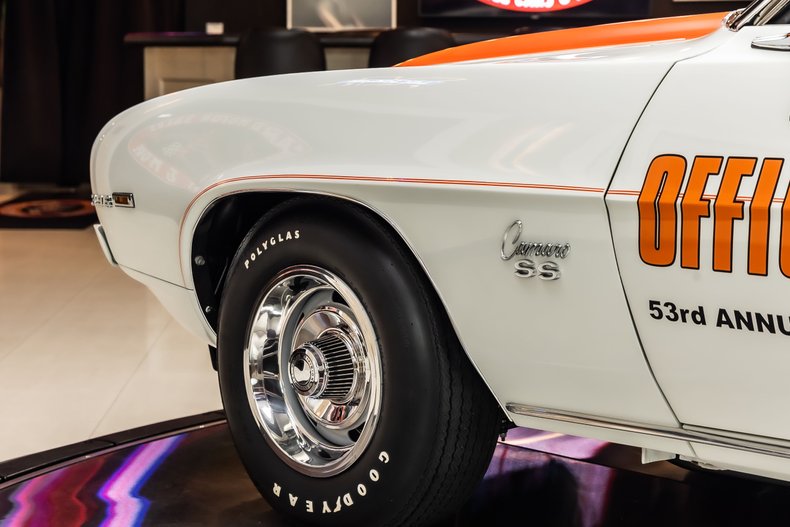 Unknown-Camaro-1969-White-Orange-Houndstooth-38