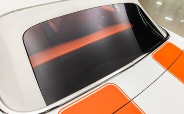 Unknown-Camaro-1969-White-Orange-Houndstooth-39