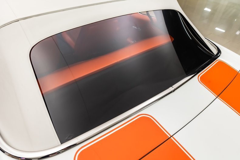 Unknown-Camaro-1969-White-Orange-Houndstooth-39