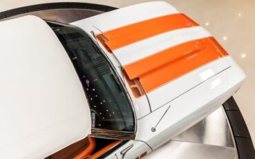 Unknown-Camaro-1969-White-Orange-Houndstooth-45