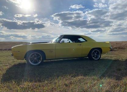 Unknown-Camaro-1969-Yellow-Black-23
