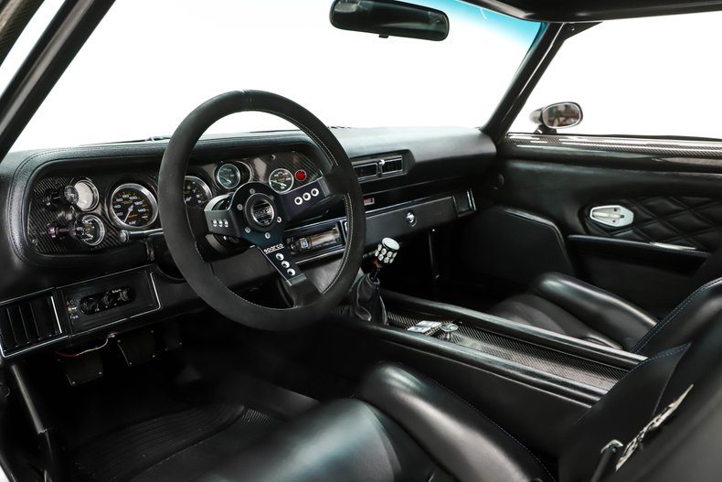 Unknown-Camaro-1970-Cortez-Silver-Black-1