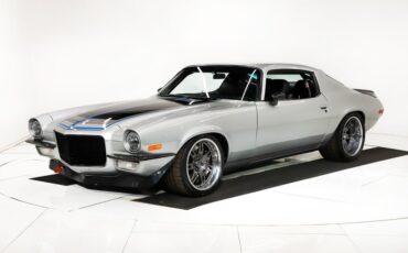 Unknown-Camaro-1970-Cortez-Silver-Black-22