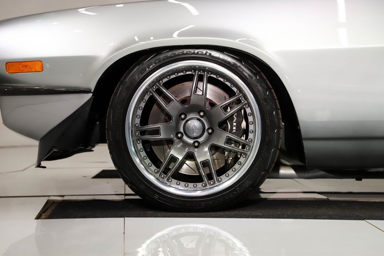 Unknown-Camaro-1970-Cortez-Silver-Black-44