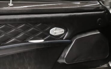 Unknown-Camaro-1970-Cortez-Silver-Black-5