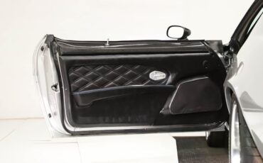 Unknown-Camaro-1970-Cortez-Silver-Black-7