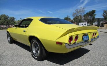 Unknown-Camaro-1970-Daytona-Yellow-Black-19