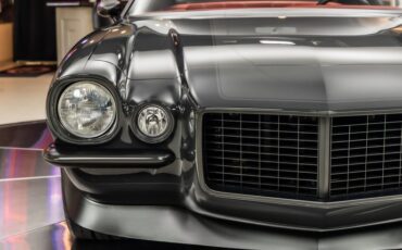 Unknown-Camaro-1970-Gray-Red-20