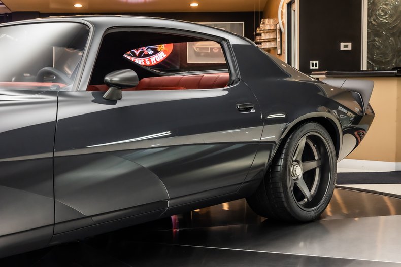 Unknown-Camaro-1970-Gray-Red-29