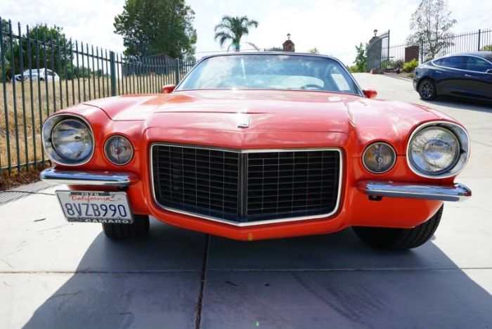 Unknown-Camaro-1970-Hugger-Orange-12
