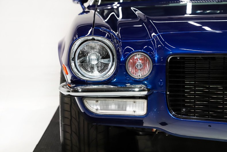 Unknown-Camaro-1970-Midnight-Blue-Black-Leather-27
