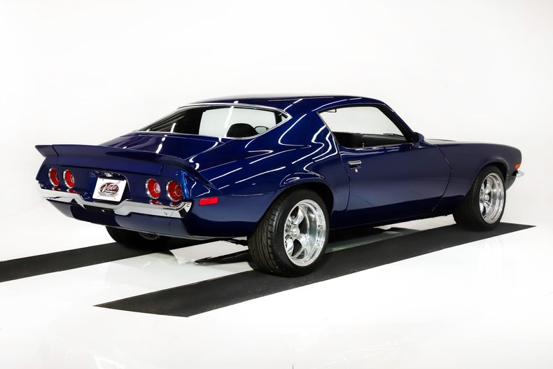 Unknown-Camaro-1970-Midnight-Blue-Black-Leather-31