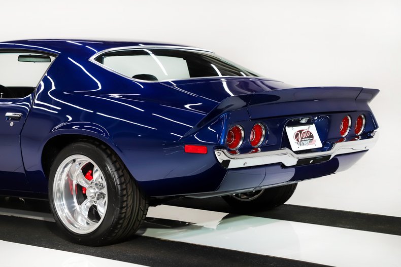 Unknown-Camaro-1970-Midnight-Blue-Black-Leather-47