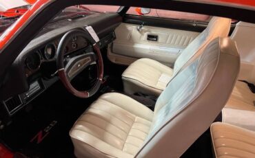 Unknown-Camaro-1970-Orange-5