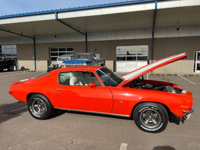 Unknown-Camaro-1970-Orange-6