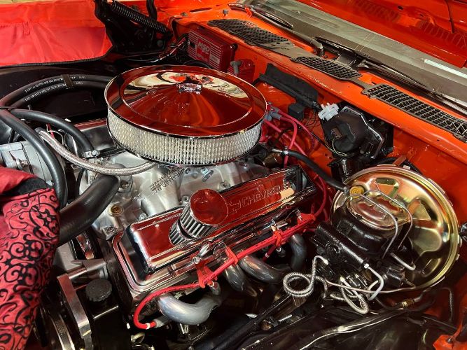 Unknown-Camaro-1970-Orange-8