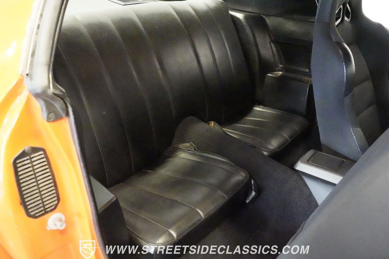 Unknown-Camaro-1970-Orange-Black-12