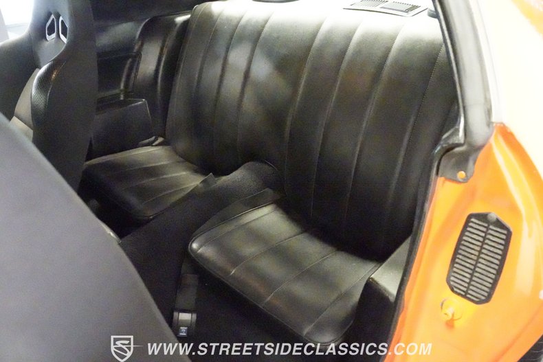 Unknown-Camaro-1970-Orange-Black-13